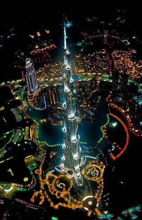 Burj Khalifa Tower by Emaar - Downtown Dubai