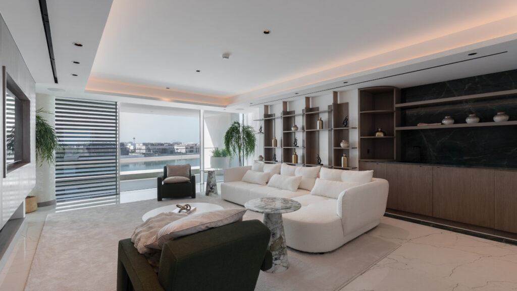 Exclusive Contemporary Signature Villa on Palm Jumeirah for sale