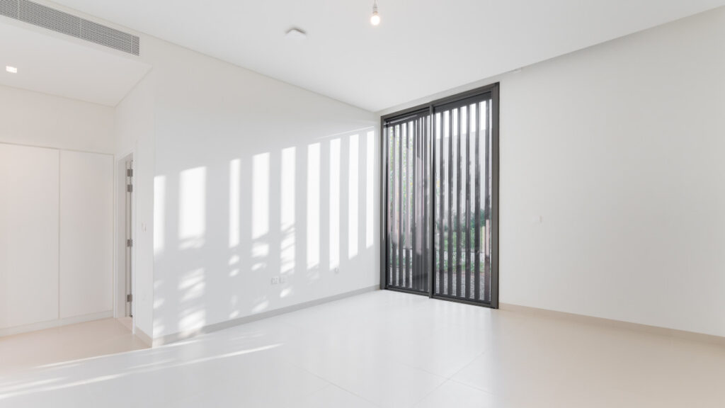 Exclusive Contemporary Signature Villa on Palm Jumeirah for sale