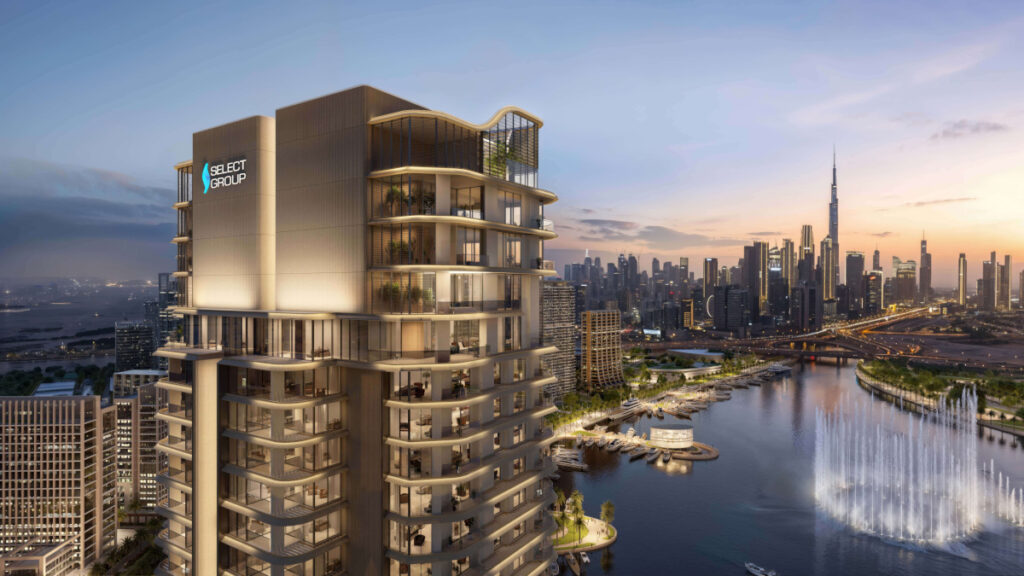 top floors, fountain and Burj Khalifa