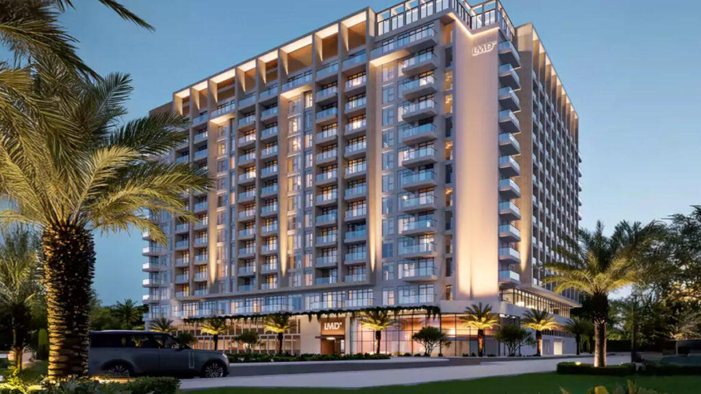 the building in the night