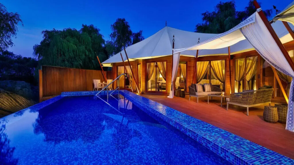 swimming pool - The Ritz-Carlton Residences Al Wadi Desert Villas